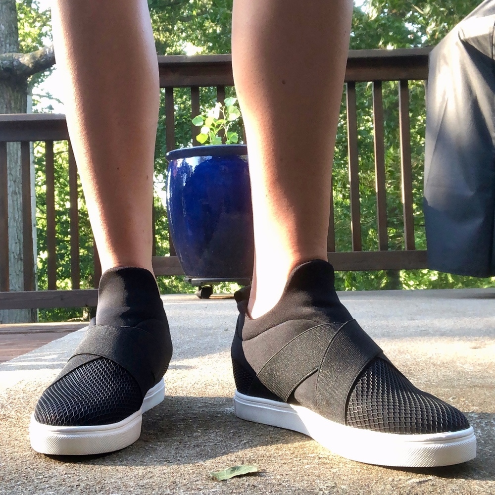 Steve Madden Black Laynie Sneaker